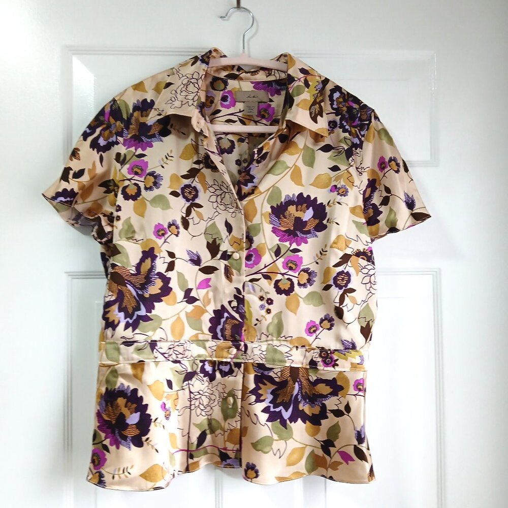 NWT i.e. 100% Silk Floral Peplum Blouse Size Large